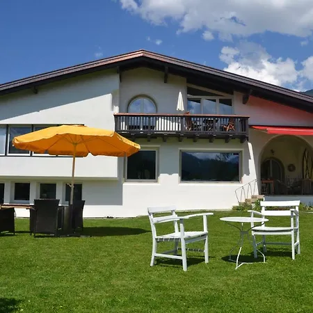 Apartment Maja *